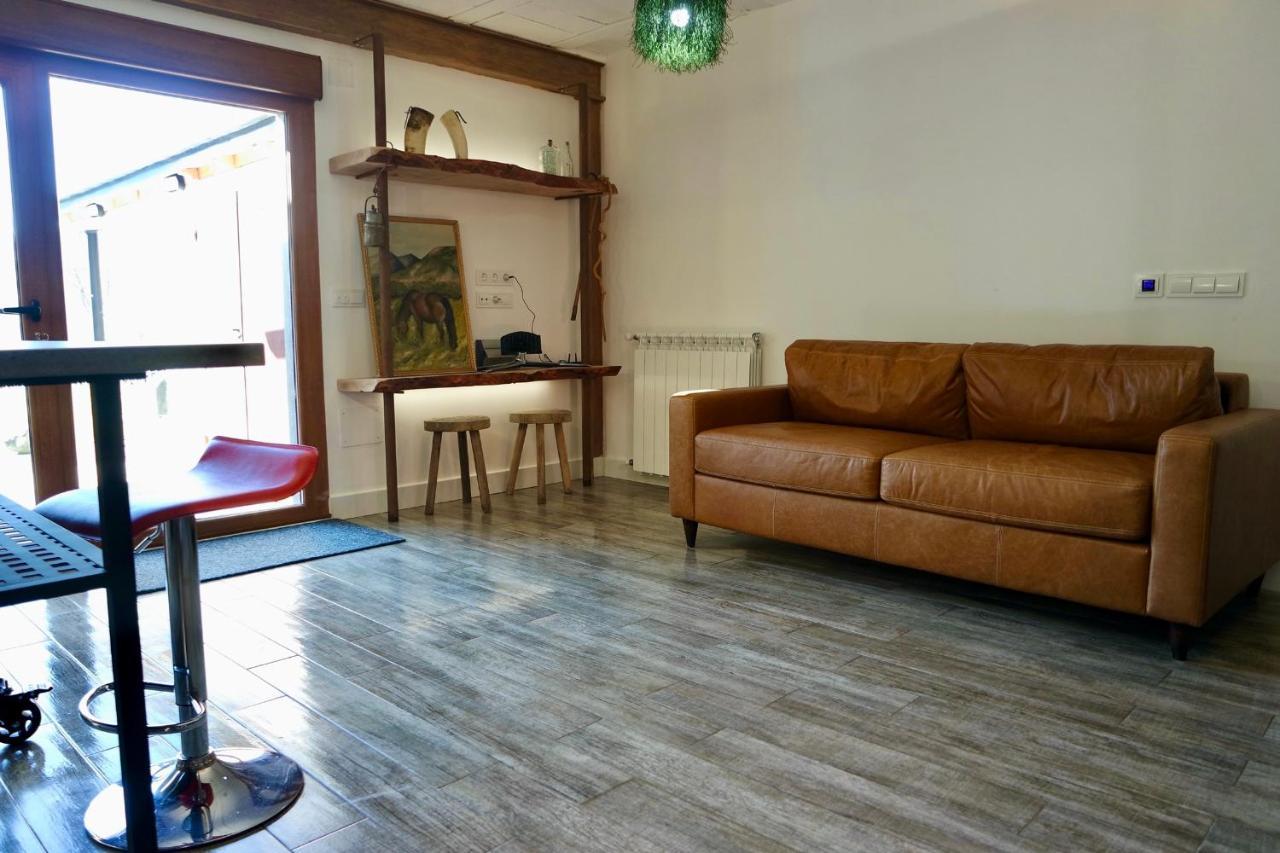 Villa El Parreiro Vut-Le-610 Duplex Www Furmumecha Com à Villablino Extérieur photo